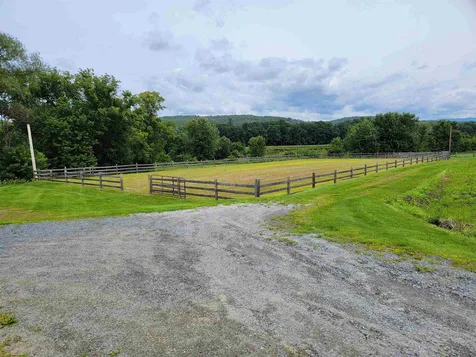 27 River Run Lane Bradford VT 05033