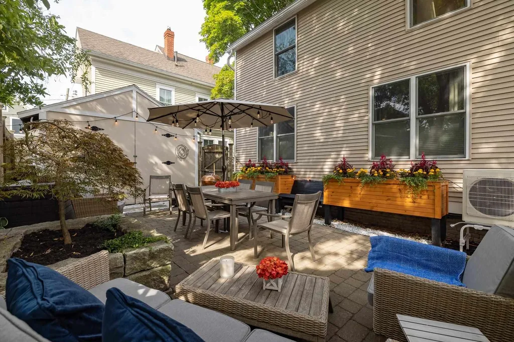 48 Pearl Street Portsmouth NH 03801