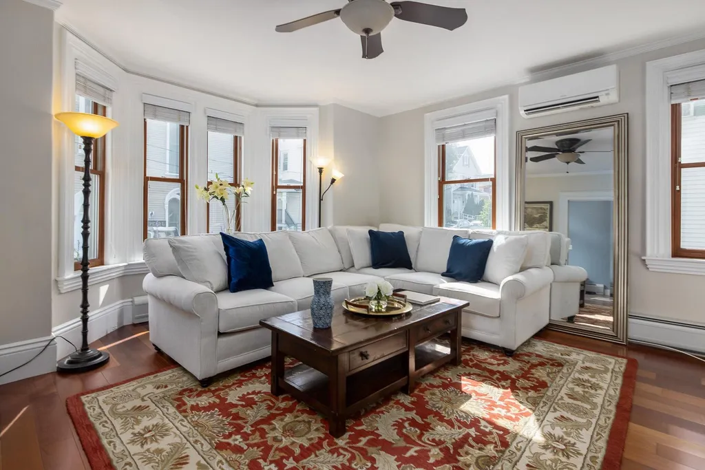 48 Pearl Street Portsmouth NH 03801