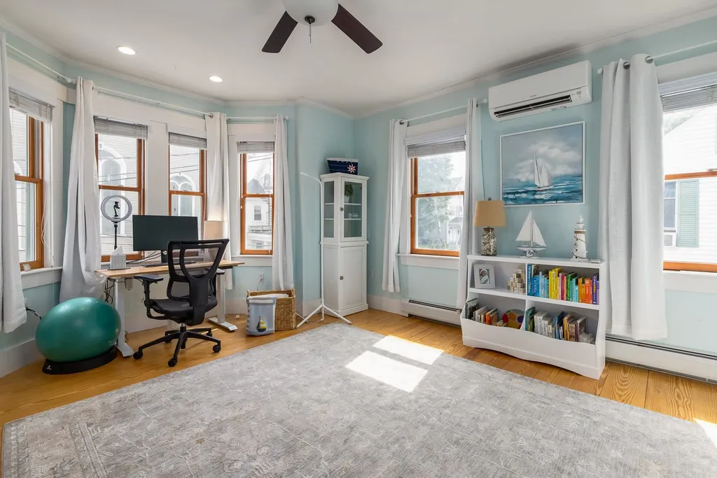48 Pearl Street Portsmouth NH 03801
