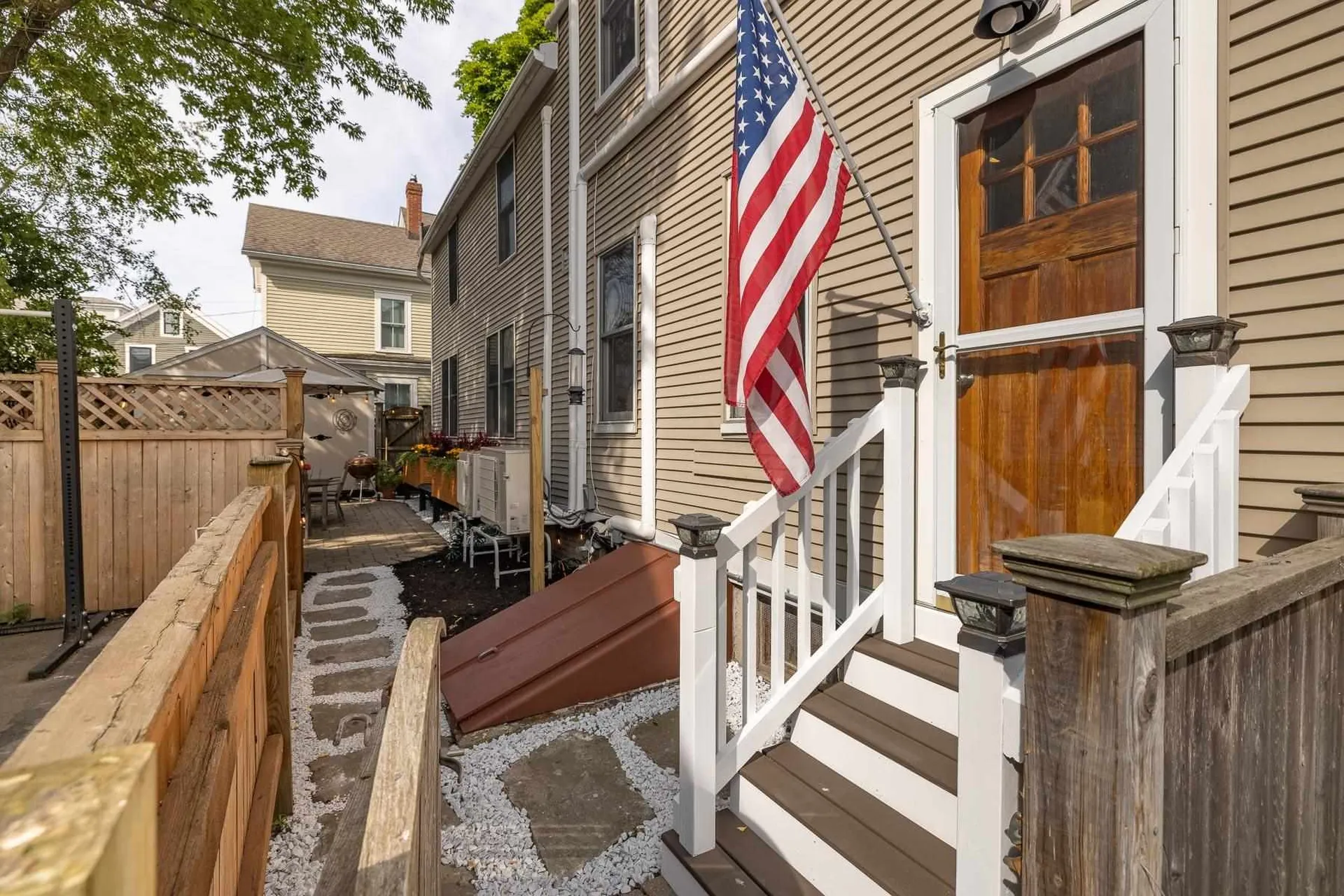 48 Pearl Street Portsmouth NH 03801