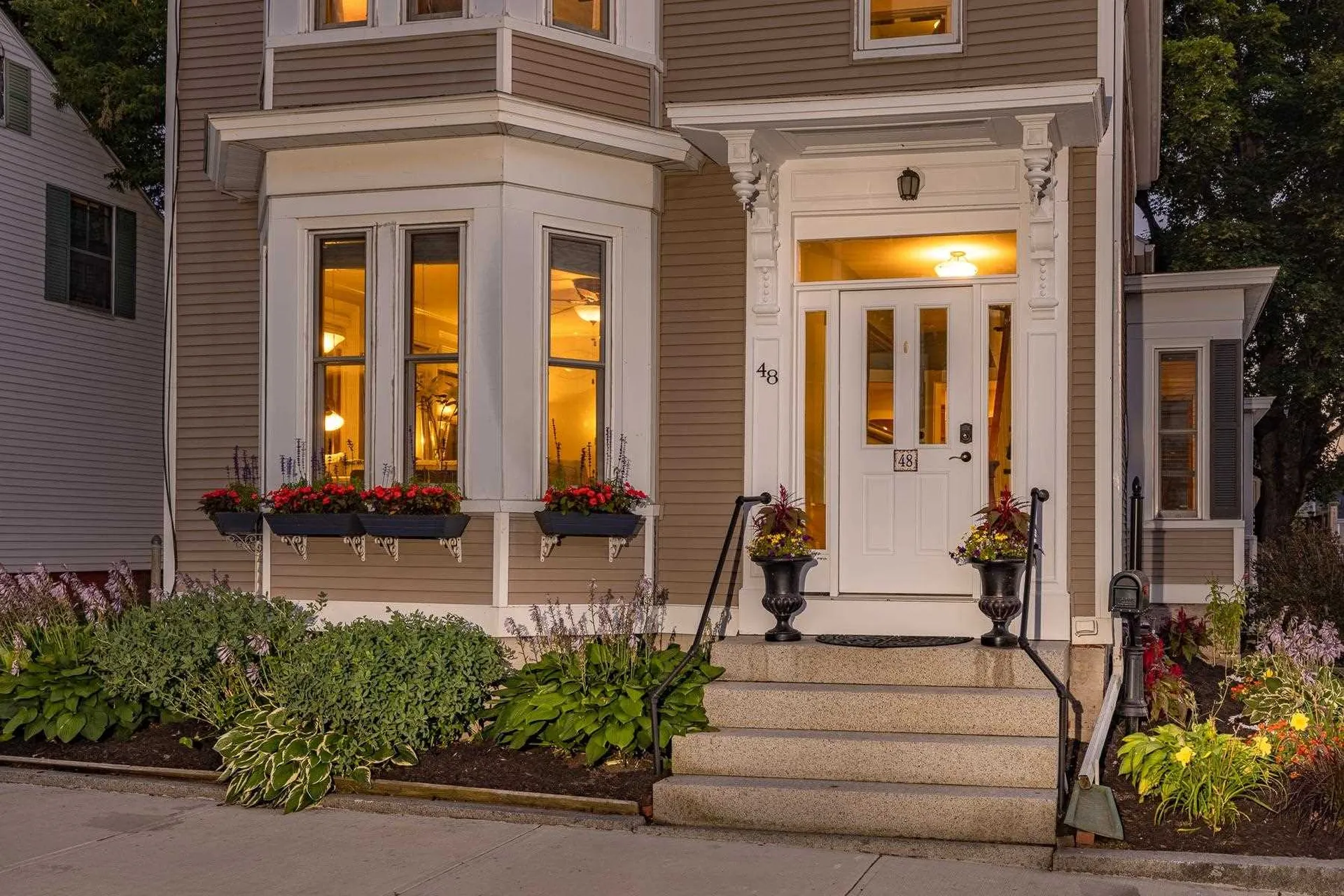 48 Pearl Street Portsmouth NH 03801
