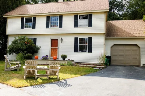 61 Whetstone Drive Brattleboro VT 05301