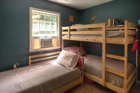 61 Whetstone Drive Brattleboro VT 05301