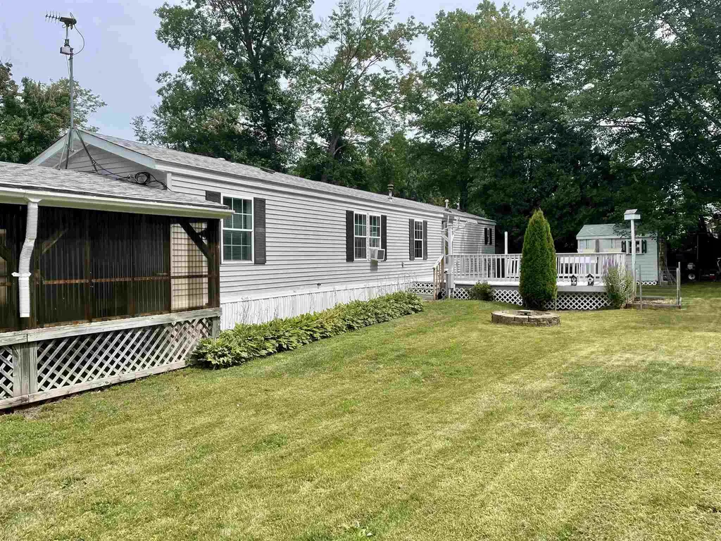 22 Sumac Street Exeter NH 03833