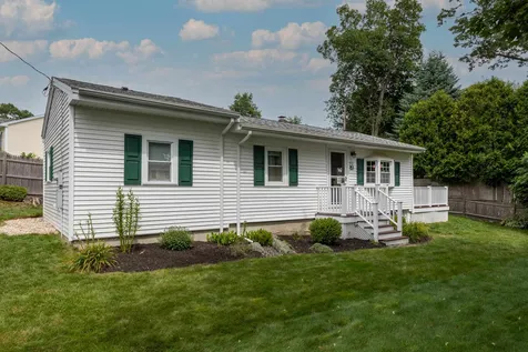 38 Acadia Avenue Hampton NH 03842