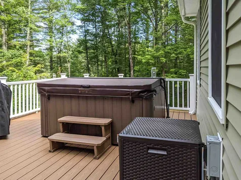 20 Rock Raymond Road Brookline NH 03033