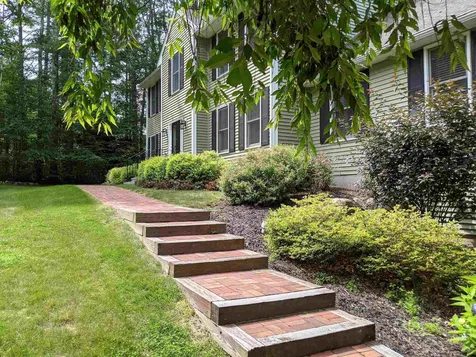 20 Rock Raymond Road Brookline NH 03033