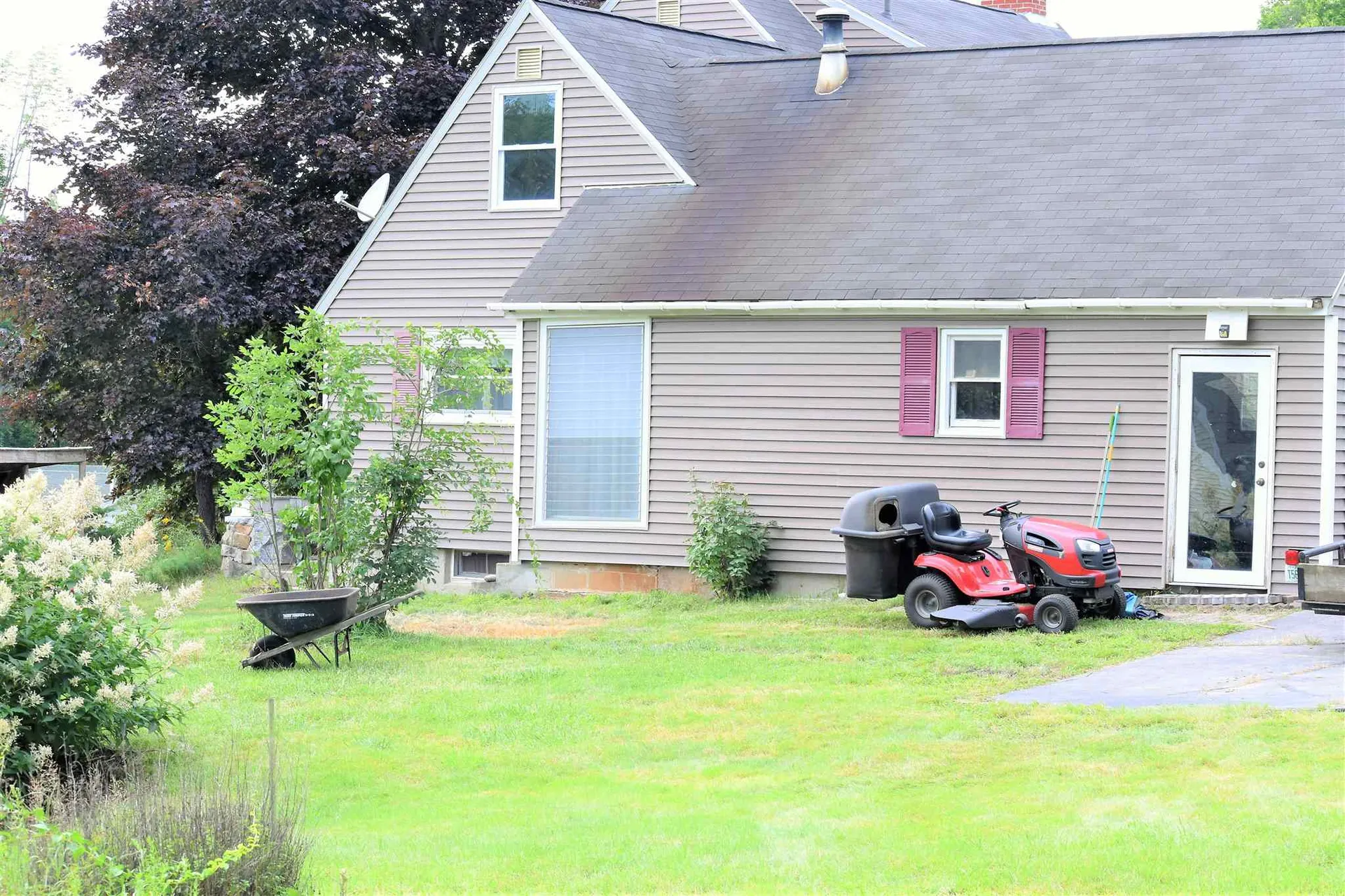 73 Meredith Neck Road Meredith NH 03253