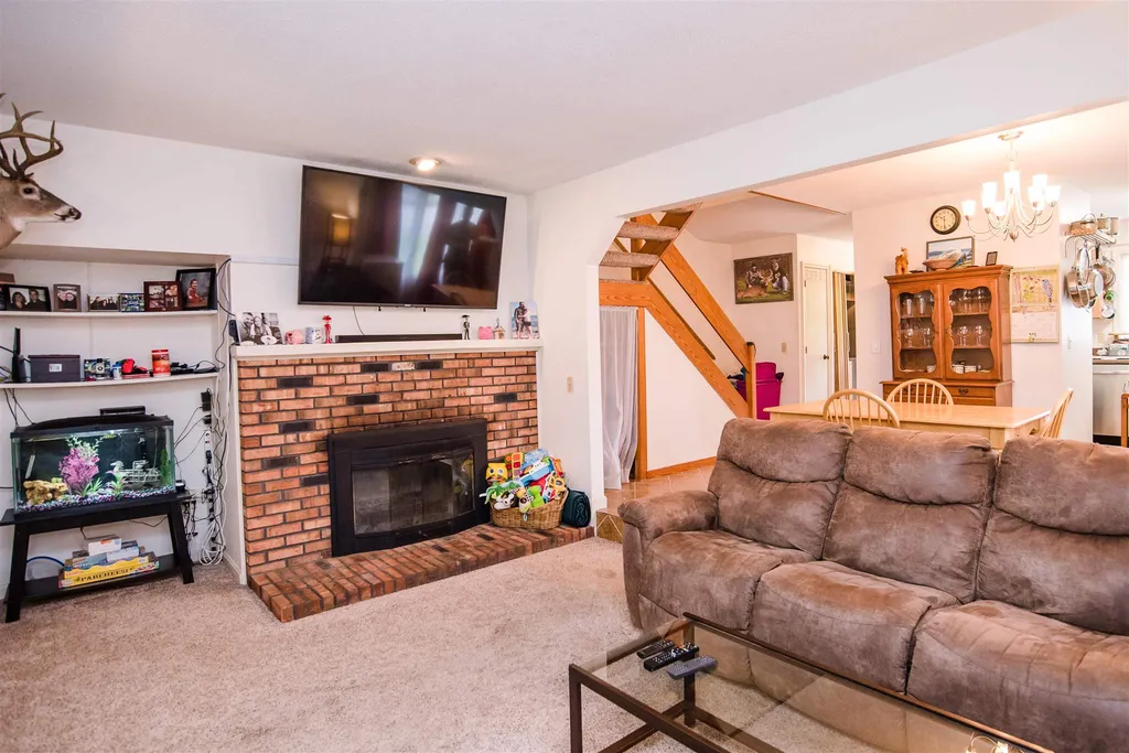 10 Wrisley Court Essex VT 05452