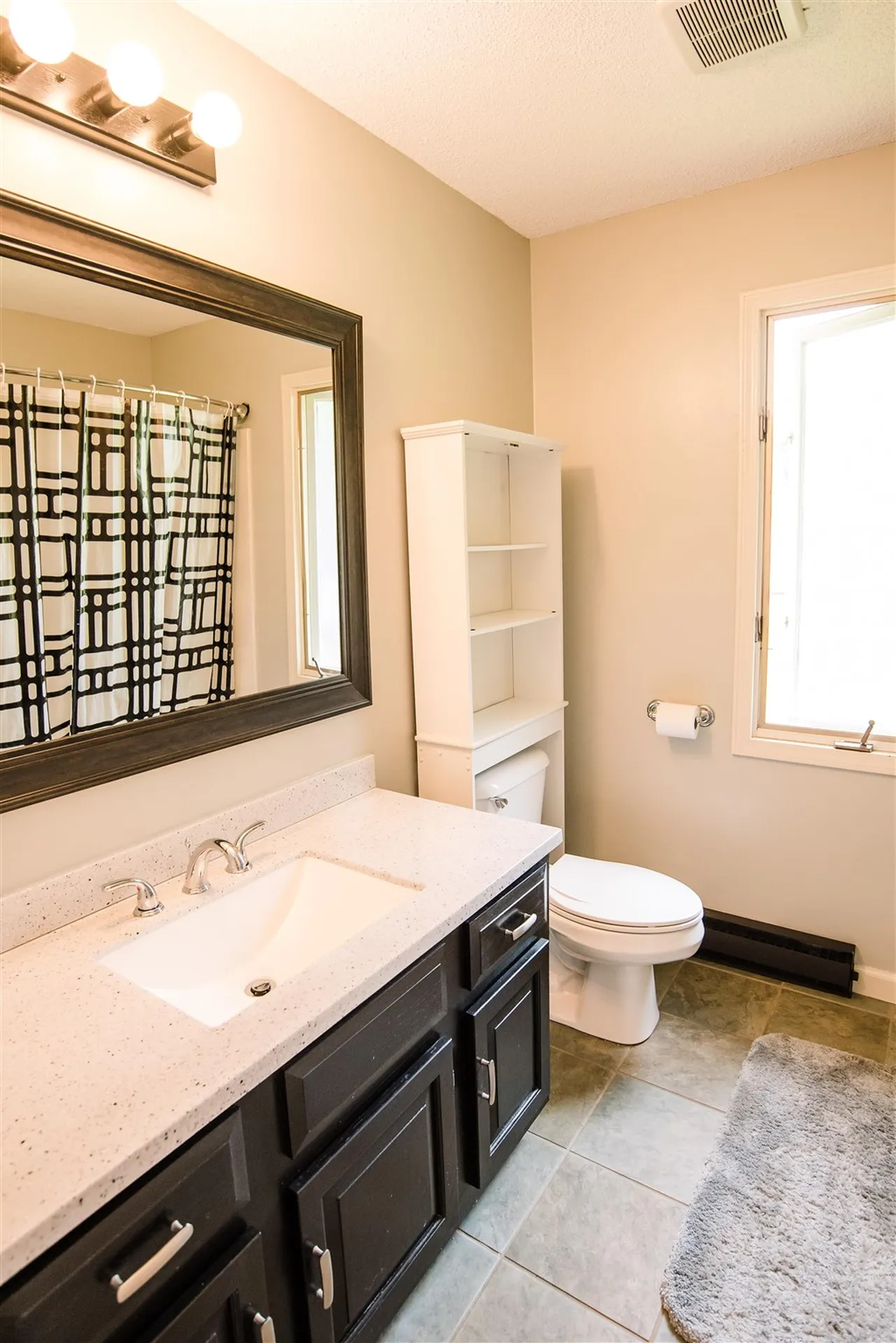 10 Wrisley Court Essex VT 05452