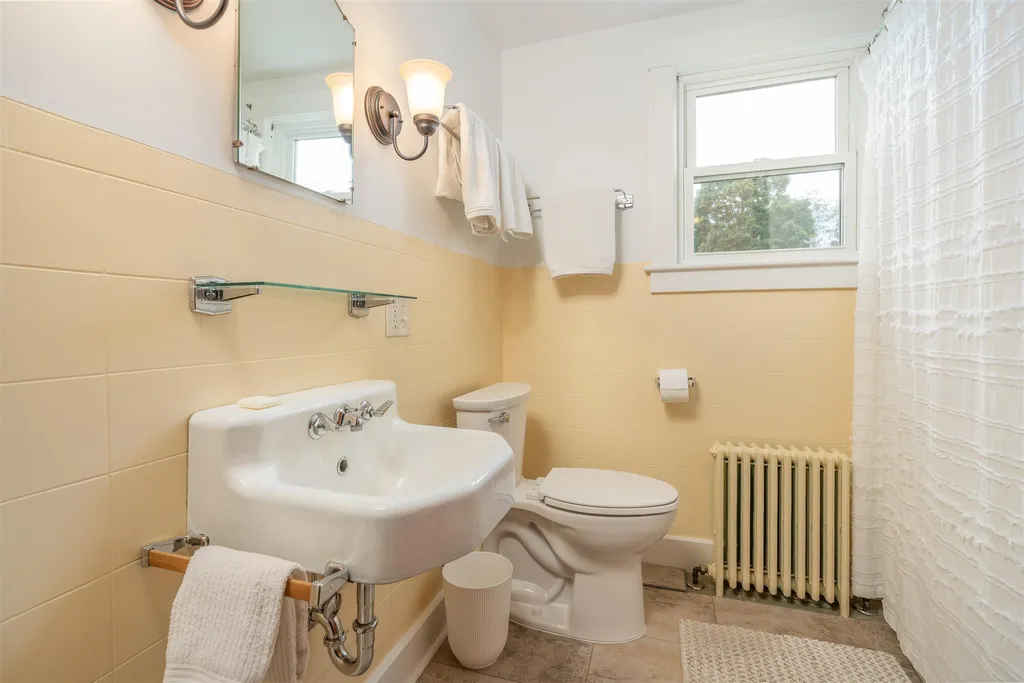 55 Crafts Avenue Lebanon NH 03784
