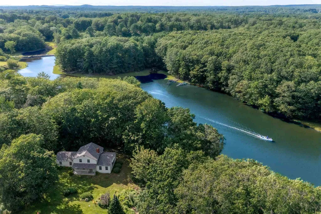 3 Long Cove Road York ME 03909