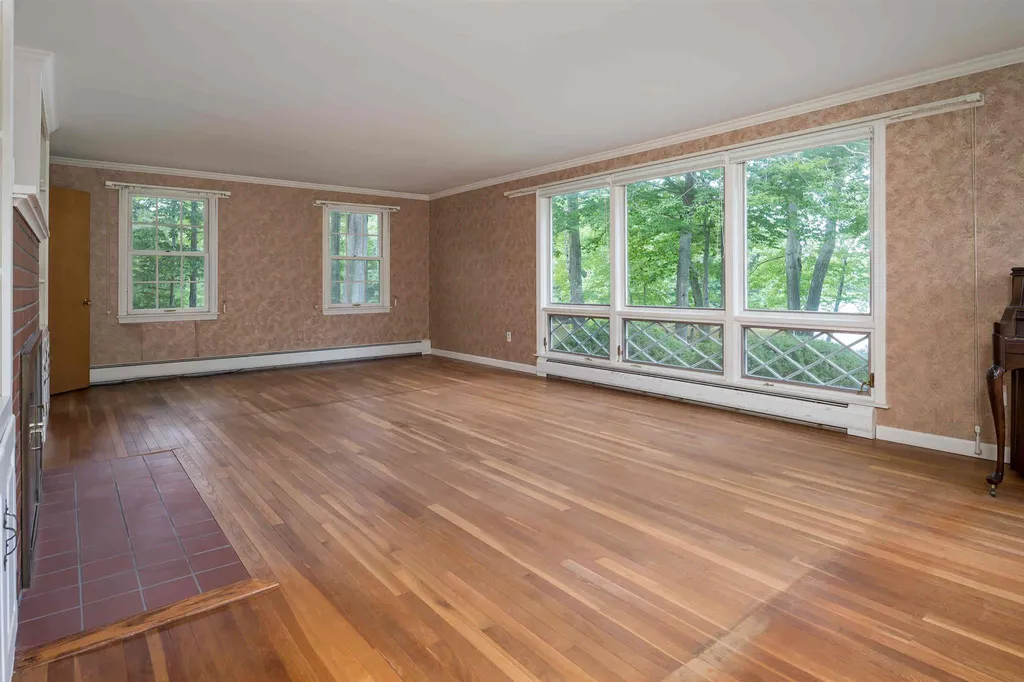 3 Long Cove Road York ME 03909