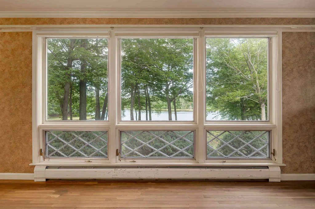 3 Long Cove Road York ME 03909