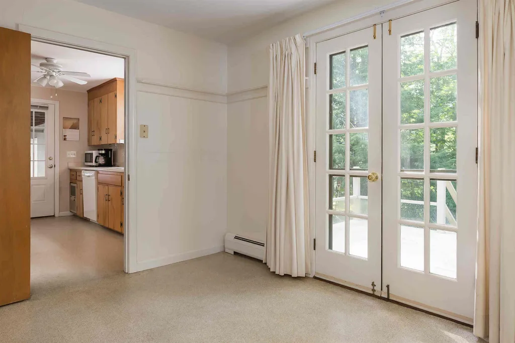 3 Long Cove Road York ME 03909