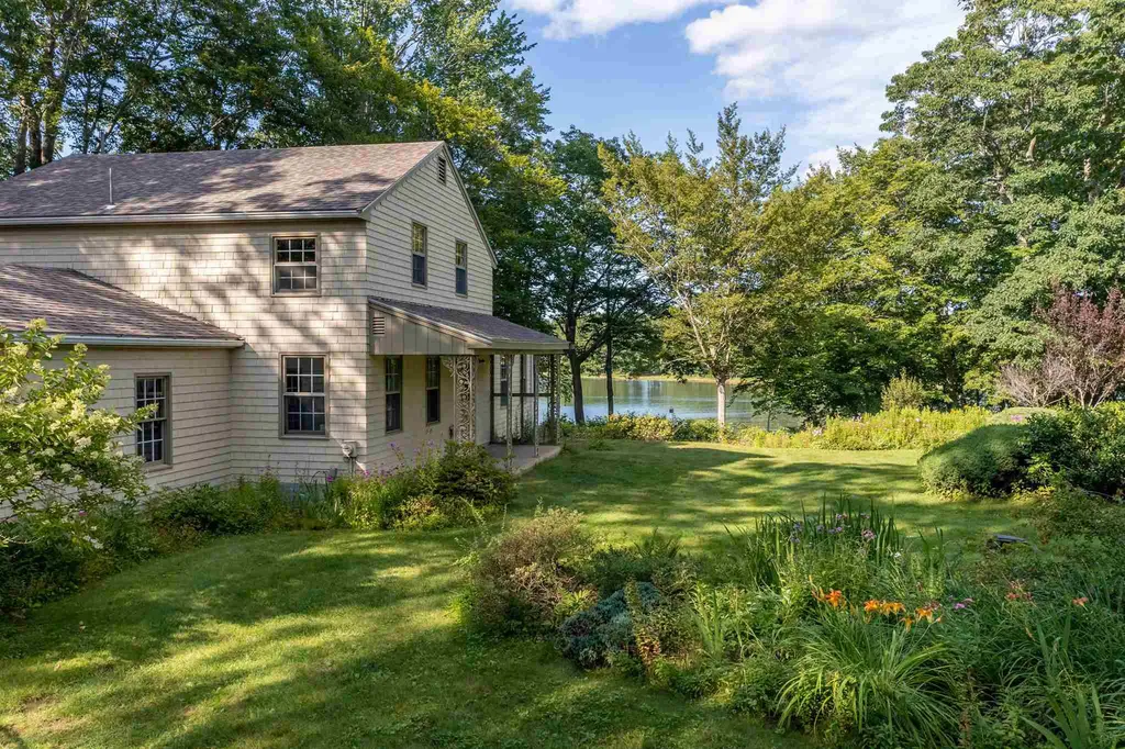 3 Long Cove Road York ME 03909