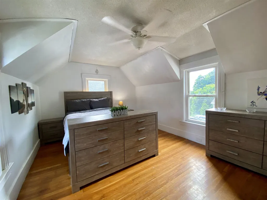 9 Parker Avenue Manchester NH 03102
