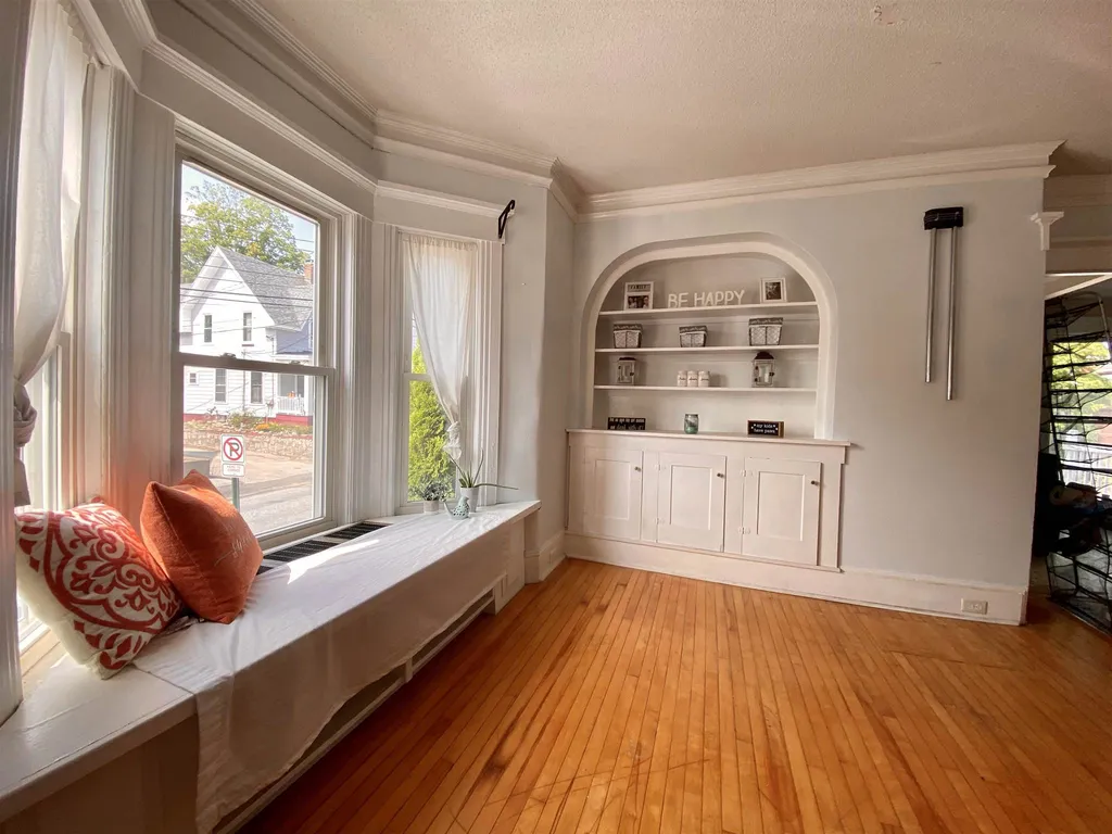 9 Parker Avenue Manchester NH 03102