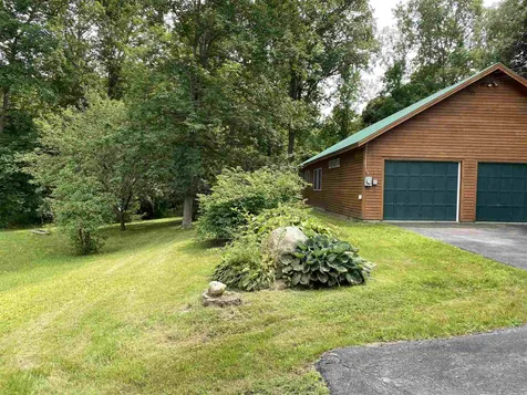 104 Sherwood Circle Brattleboro VT 05301