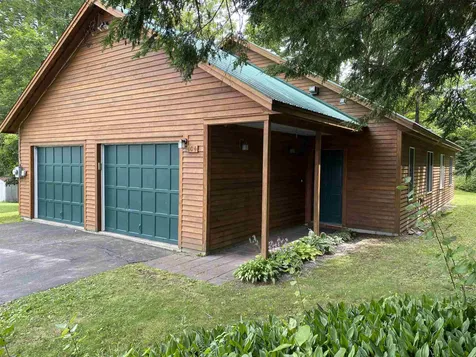 104 Sherwood Circle Brattleboro VT 05301