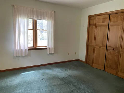 104 Sherwood Circle Brattleboro VT 05301