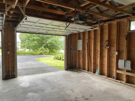 104 Sherwood Circle Brattleboro VT 05301