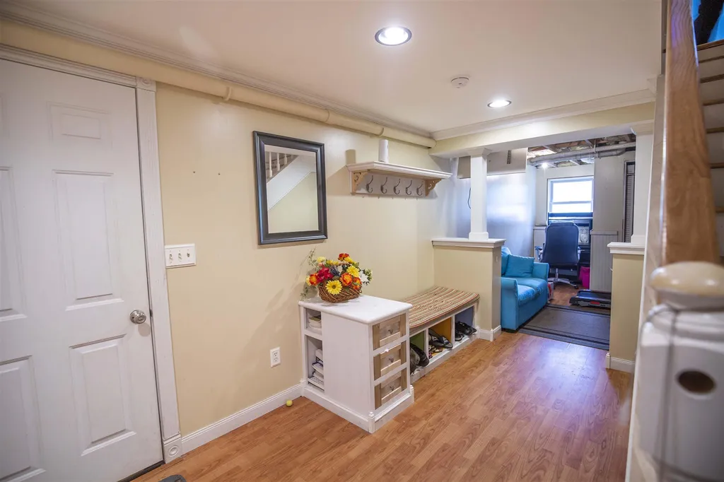 19 Cote Circle Raymond NH 03077