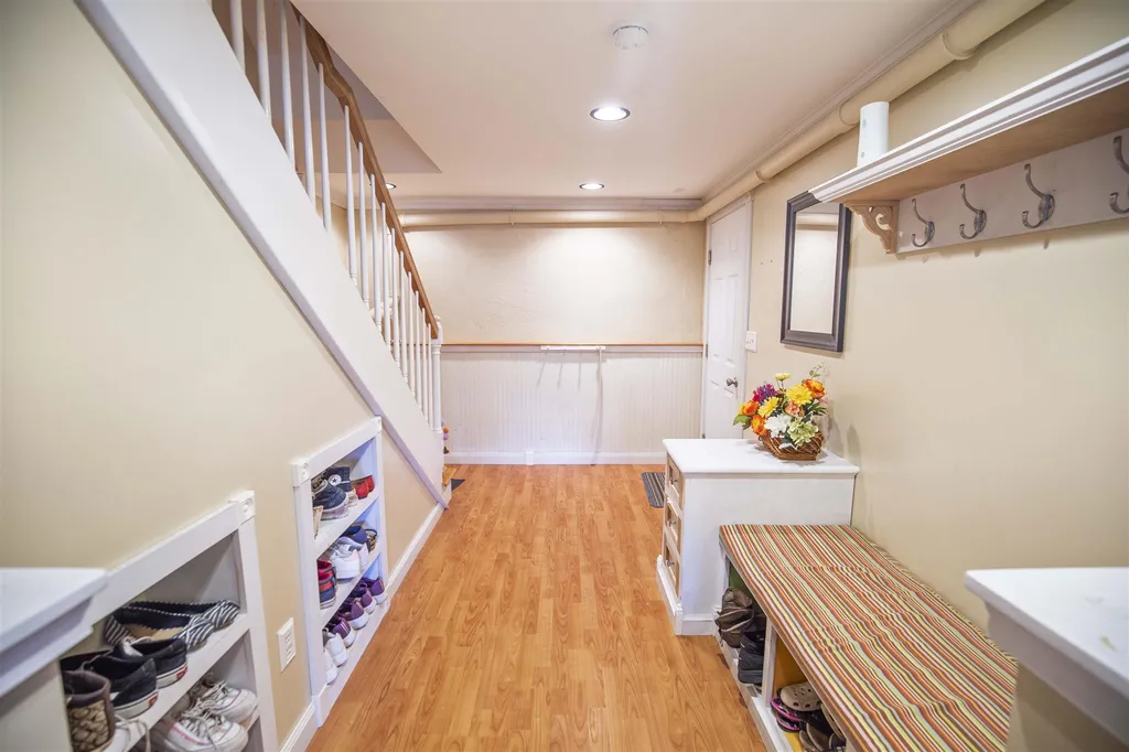 19 Cote Circle Raymond NH 03077