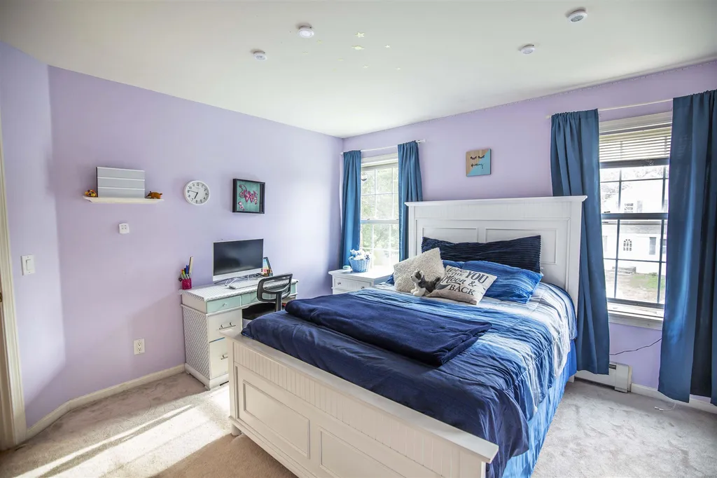 19 Cote Circle Raymond NH 03077