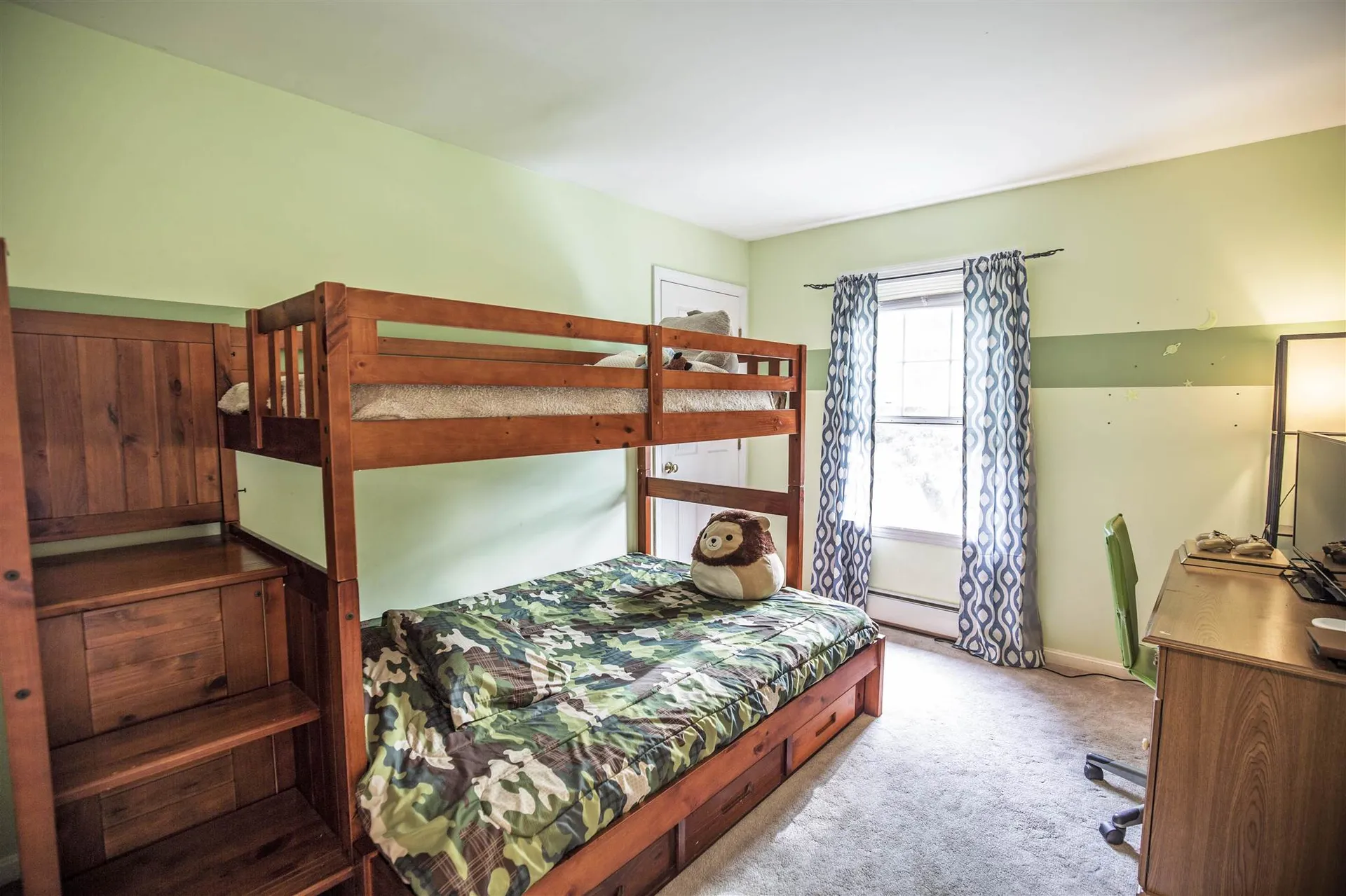 19 Cote Circle Raymond NH 03077