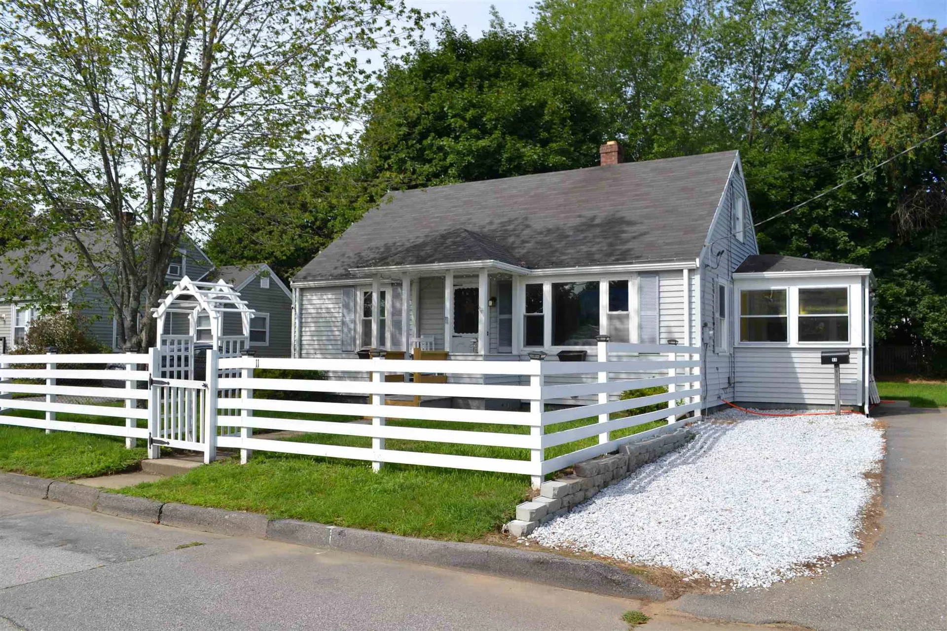 11 Davis Street Somersworth NH 03878