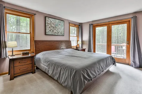 129 Mcevoy Drive Auburn NH 03032