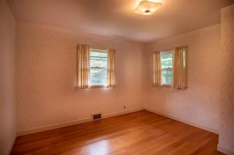 16 Unity Road Newport NH 03773