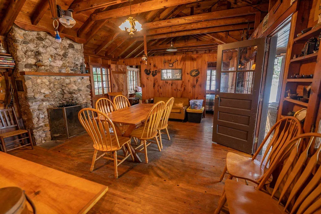 21 Parsons Point Moultonborough NH 03254