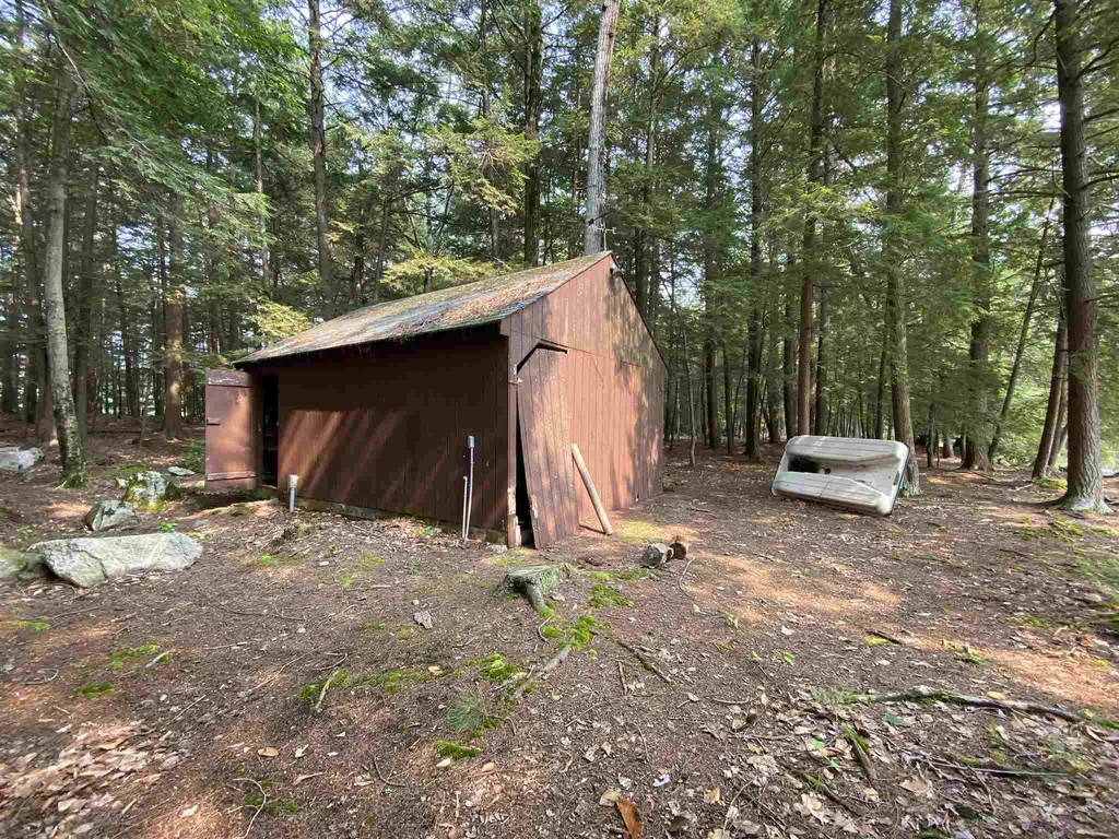 21 Parsons Point Moultonborough NH 03254