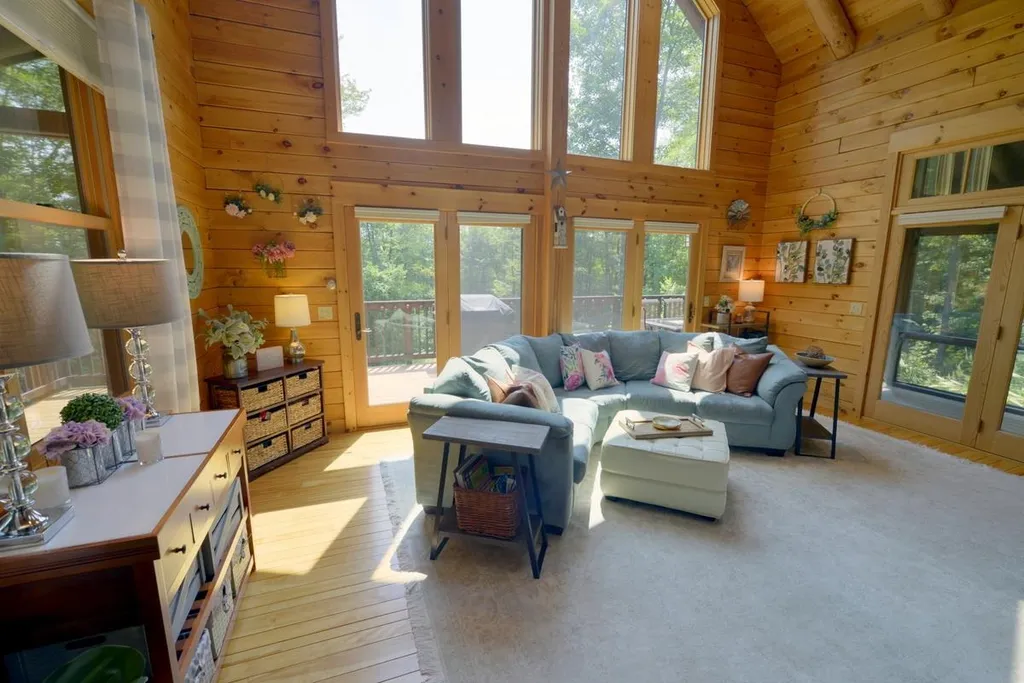 85 Seneca Creek Road Hinesburg VT 05461