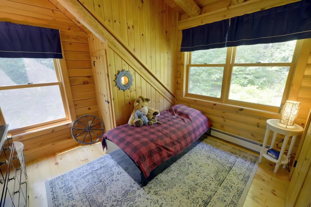 85 Seneca Creek Road Hinesburg VT 05461