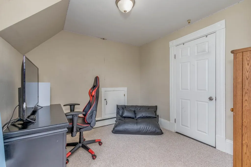 17 Pine Street Pembroke NH 03275