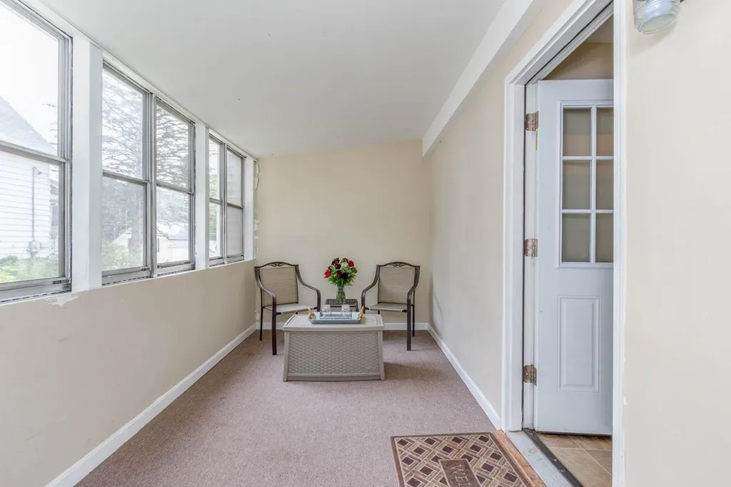 17 Pine Street Pembroke NH 03275
