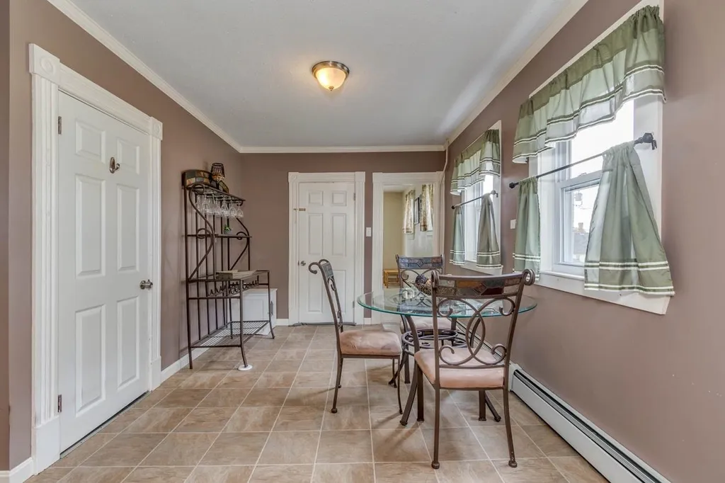 17 Pine Street Pembroke NH 03275