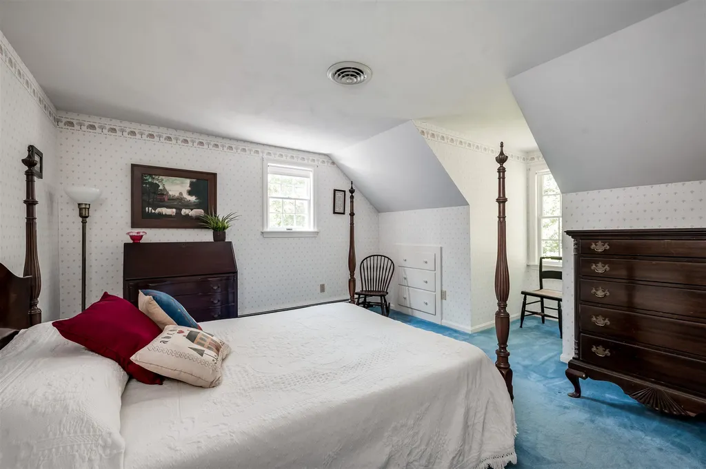 6 York Drive Durham NH 03824
