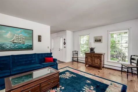 6 York Drive Durham NH 03824