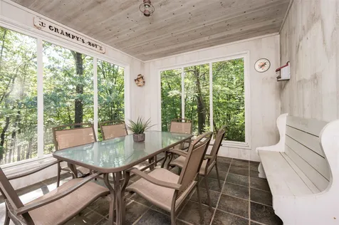 6 York Drive Durham NH 03824