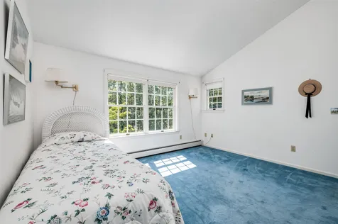 6 York Drive Durham NH 03824