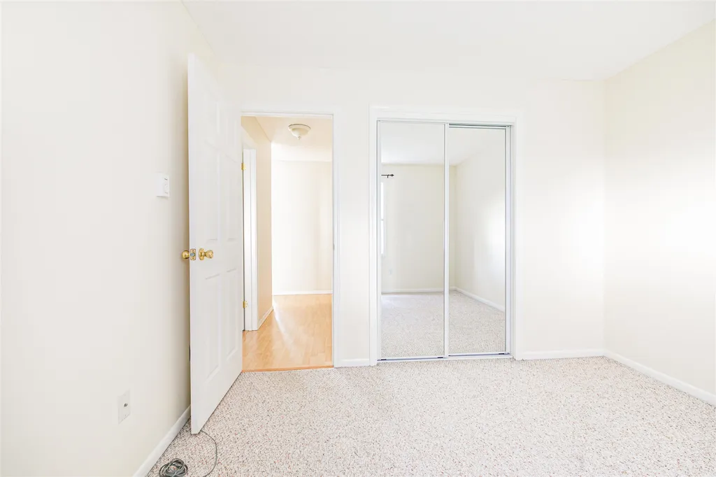 3 Saybrook Road Essex VT 05452