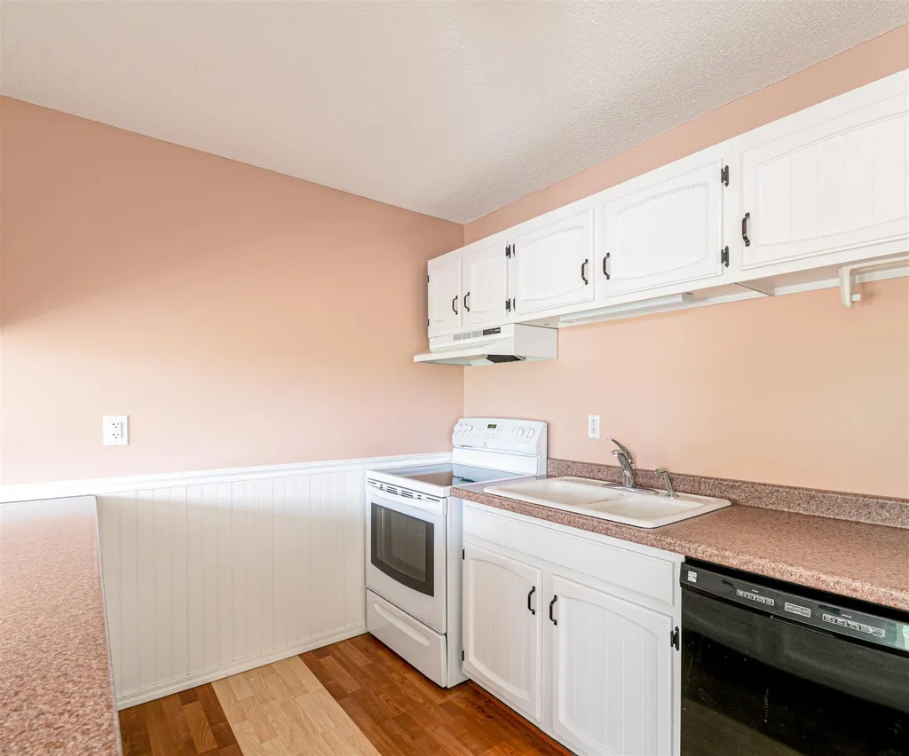 3 Saybrook Road Essex VT 05452