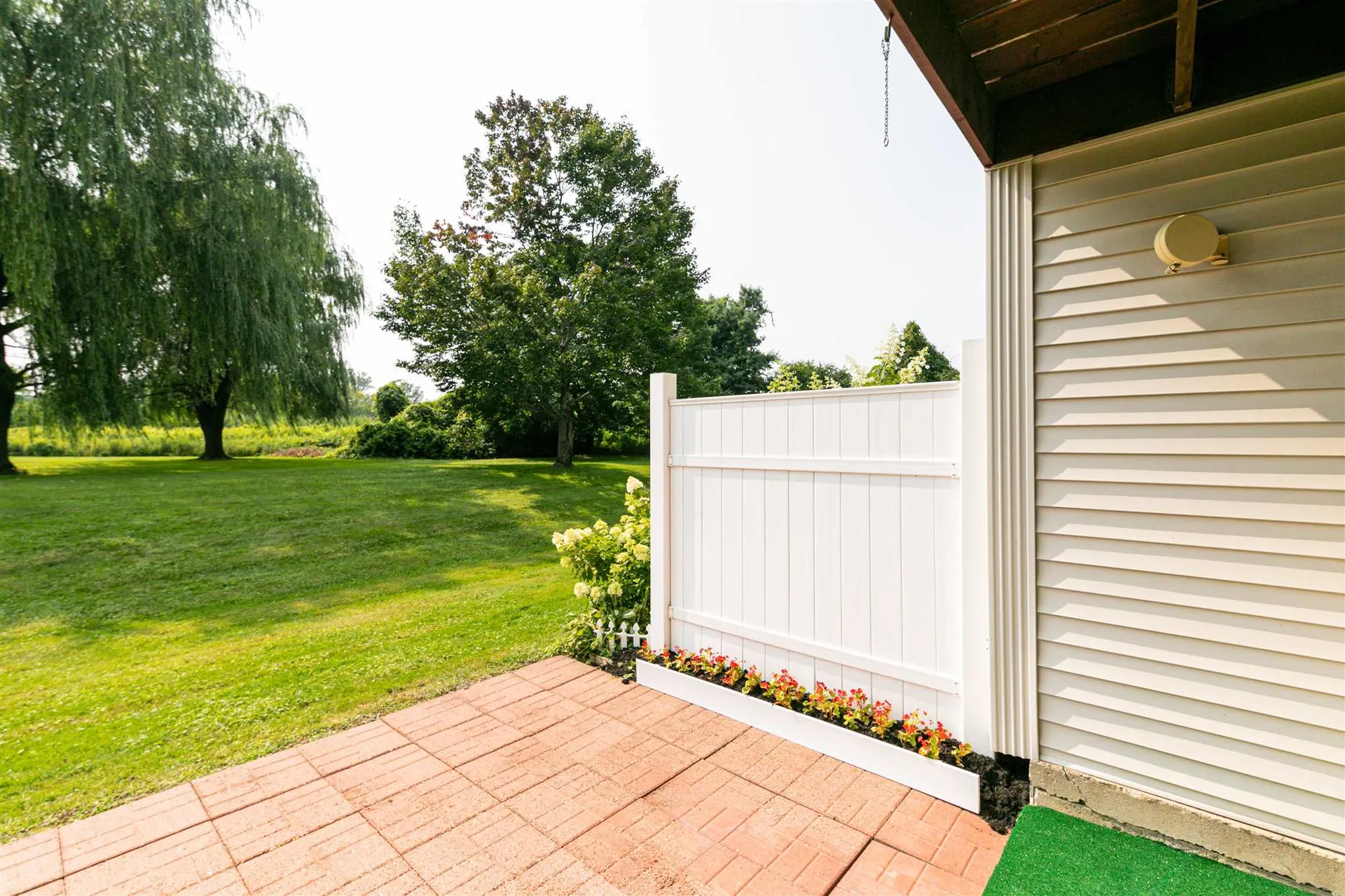 3 Saybrook Road Essex VT 05452