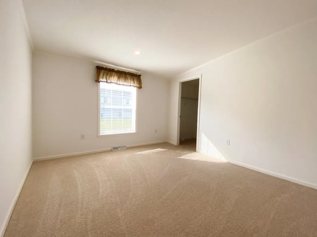 32 Bell Drive Salem NH 03079