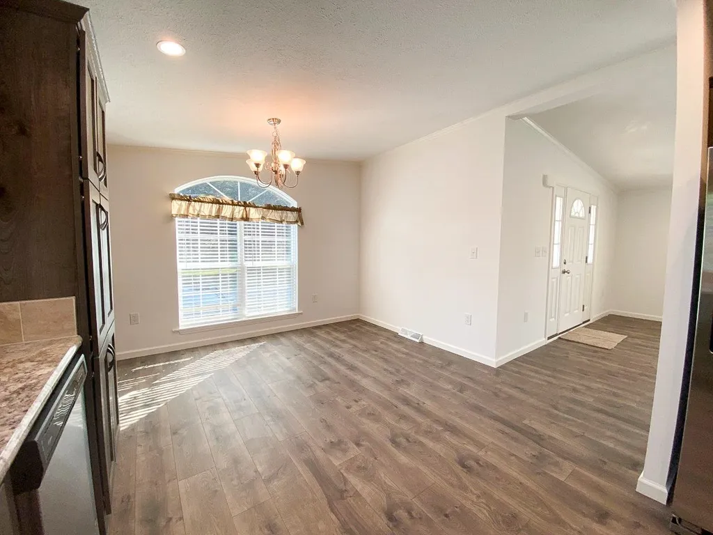 32 Bell Drive Salem NH 03079